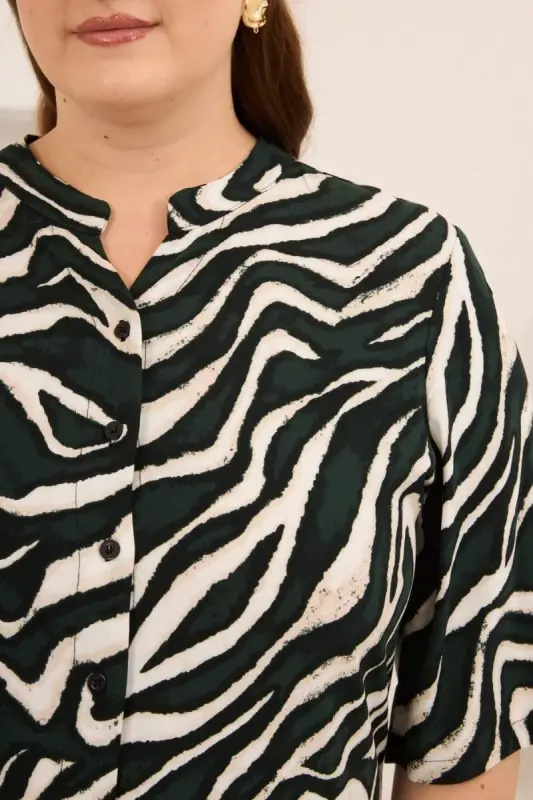 Zebra Desen Büyük Beden Viskon Gömlek Haki - 3