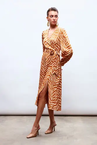 Zebra Desenli Kuşaklı Saten Elbise - Camel-CAMEL - SATEEN (1)