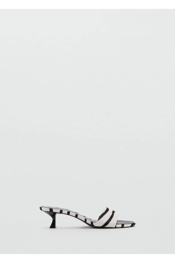 Zebra-striped leather sandals - 2