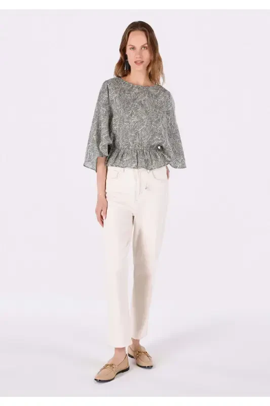 Зеленая женская блузка (с коротким рукавом) - 3