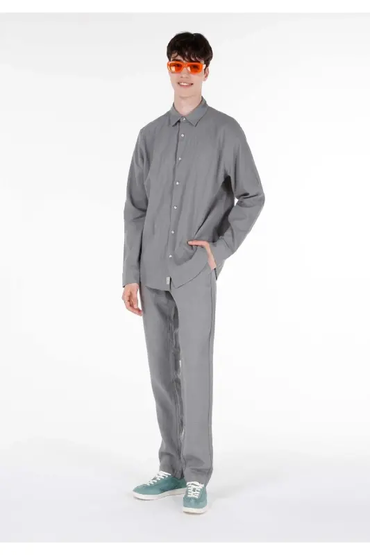 Зеленые мужские брюки - 1