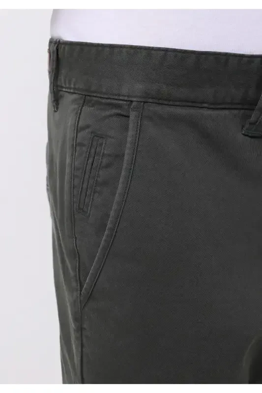 Зеленые мужские брюки - 5