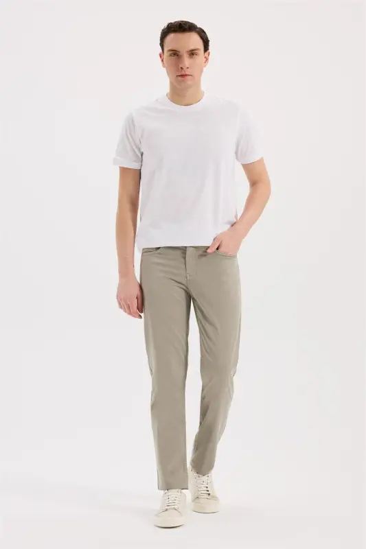 Зеленые спортивные брюки Slim Fit с 5 карманами - JAKAMEN