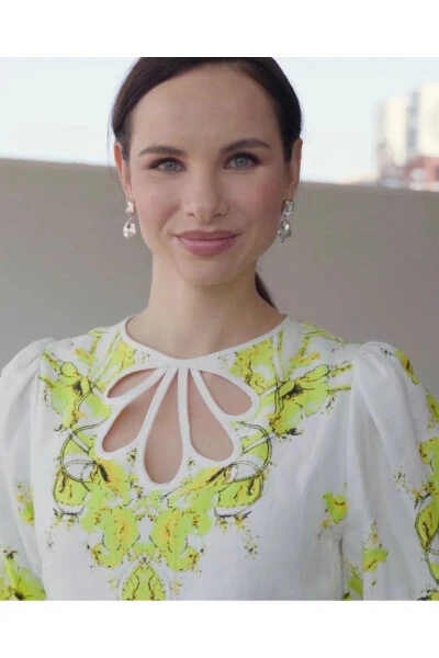 Жёлтое платье Truvakar с цветочным рукавом 38478 - 4