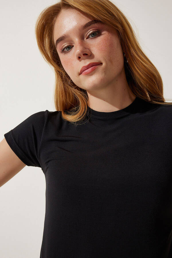 Женская базовая футболка Sandy с чёрным велосипедным вырезом EN00611 - 4