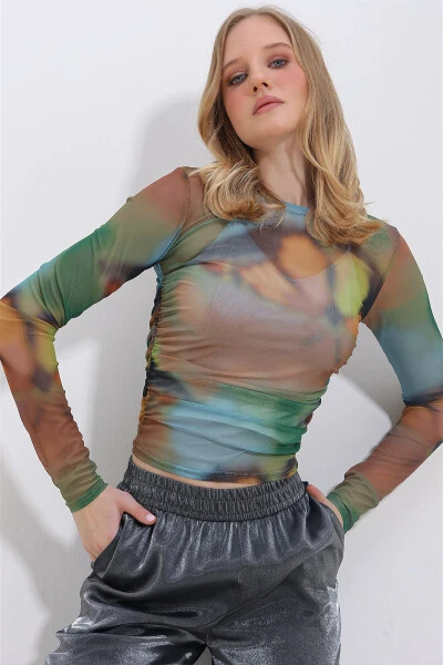 Женская блузка из тюля с цифровым принтом, зеленого карамельного цвета, с круглым вырезом и сборками по бокам ALC-X11388 - TREND ALAÇATI STILI (1)