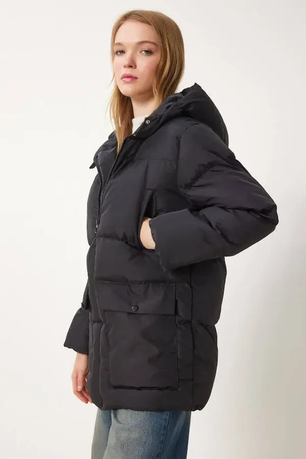 Женская черная куртка с капюшоном HK00023 - 2