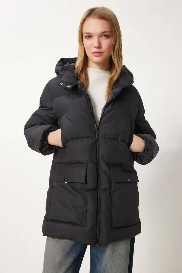 Женская черная куртка с капюшоном HK00023 - 3