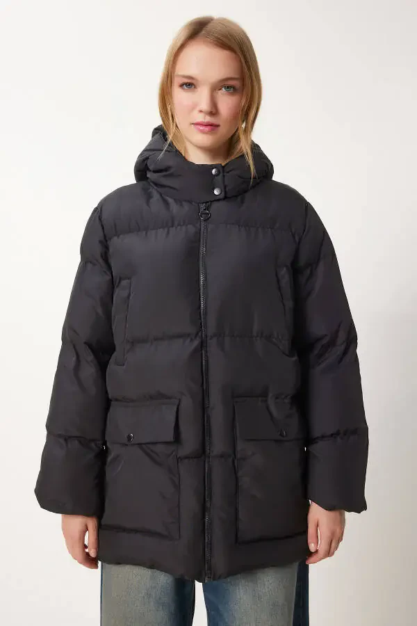 Женская черная куртка с капюшоном HK00023 - 4
