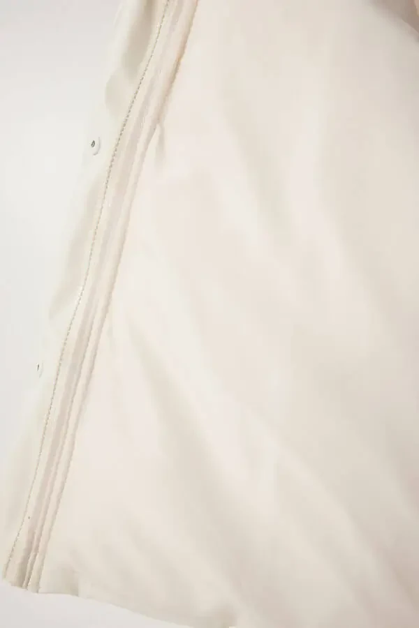 Женская экрю пуховая куртка с высоким воротником QA00002 - 7