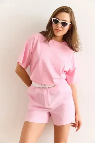 Женская розовая футболка Regular Fit с принтом и декоративными камнями T - 3