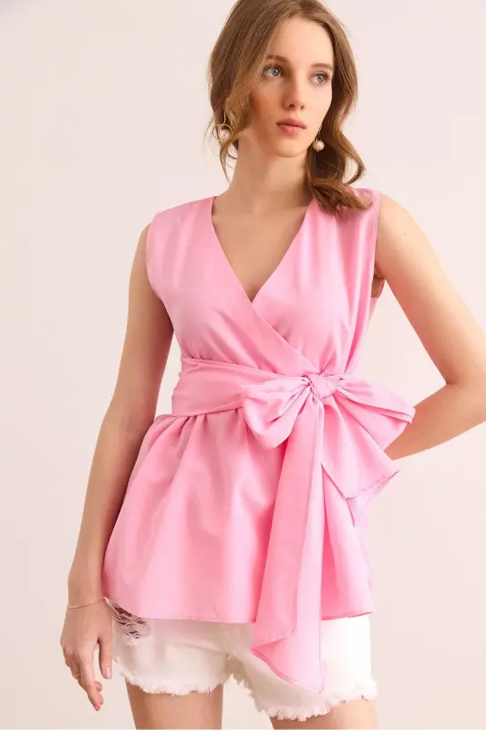 Женская Сахарно-Розовая Блузка с запахом, поясом и тканым узором - OLALOOK