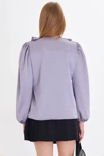 Женская Серая Жабо Воротник Со Сборками На Плечах Блузка Из Хлопкового Сатина С Резинкой На Рукаве ARM-22K001059-Серый - 5