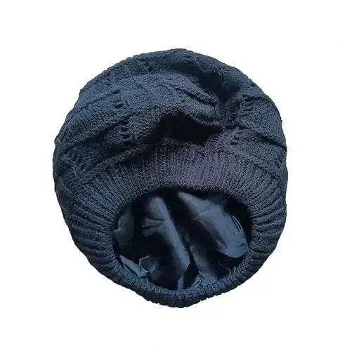Женская трикотажная беретка с сатиновой подкладкой Hysunland. Теплая и мягкая шапочка на осень и зиму. Однотонная. - 6