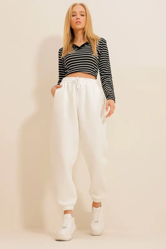Женские белые спортивные штаны на флисе из трехнитки ALC-X10929-WHITE - TREND ALAÇATI STILI