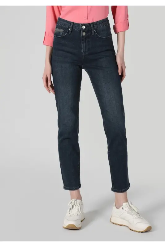 Женские брюки 703 Carla Slim Fit с нормальной талией, прямой штаниной, синего цвета - 3