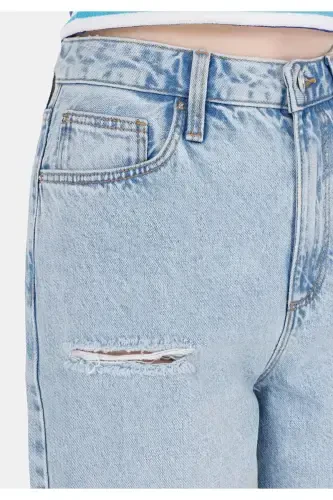 Женские джинсовые шорты средней посадки синего цвета - 5