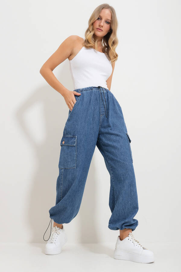 Женские карго-джоггеры с эластичным поясом и манжетами синего цвета Alc-X11759 - 1