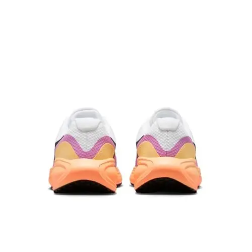 Женские кроссовки для бега по шоссе Nike Revolution 8 - 4