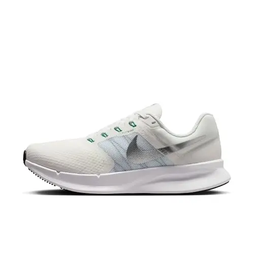 Женские кроссовки для бега по шоссе Nike Run Swift 3 