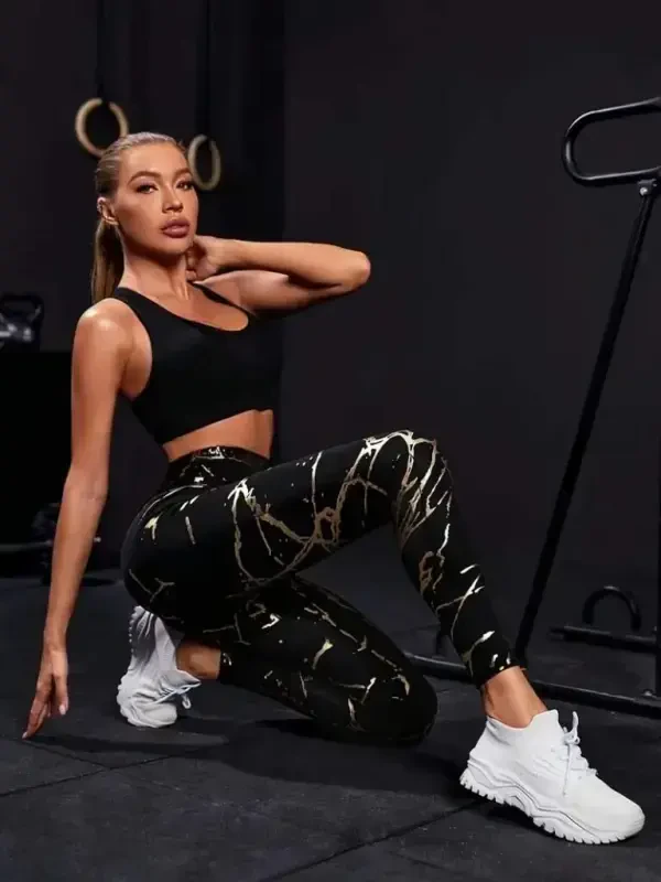 Женские спортивные леггинсы с высокой талией и узором - 1