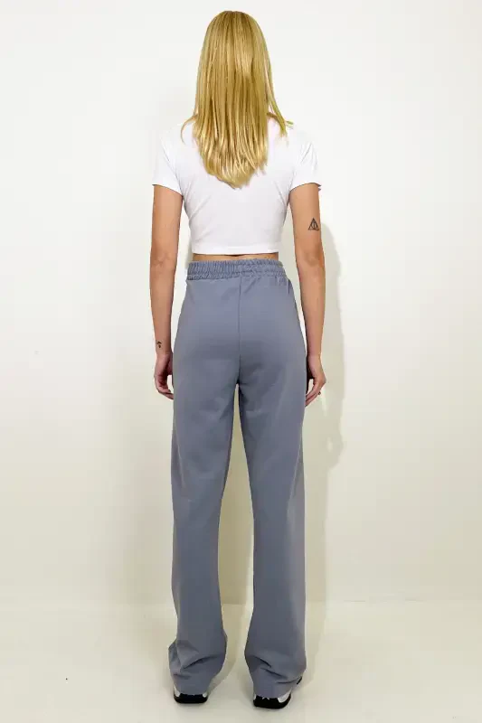 Женские спортивные штаны с высокой талией, серые, окрашенные, с защипами спереди, широкие, с двумя карманами ALC-X7957-Boyali Gri - 4