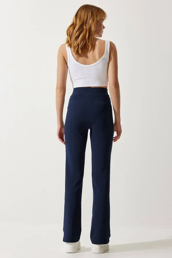 Женские темно-синие удобные вязаные брюки с высокой талией и лайкрой - 6