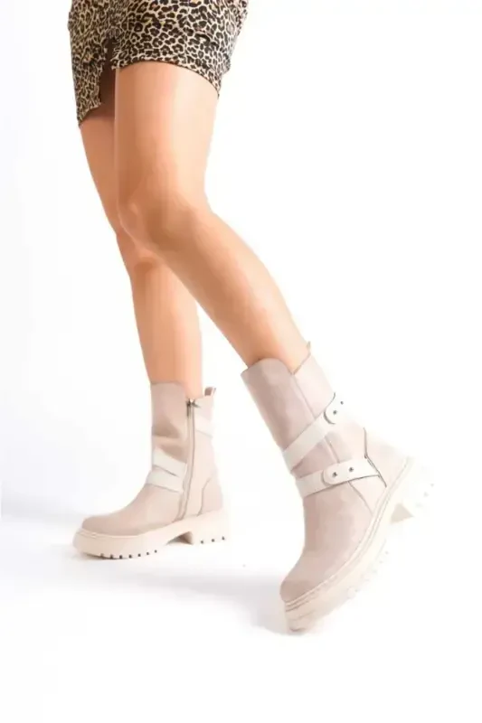 Женские замшевые ботинки на высокой платформе .. Бренд-NUDE TAIM - 2