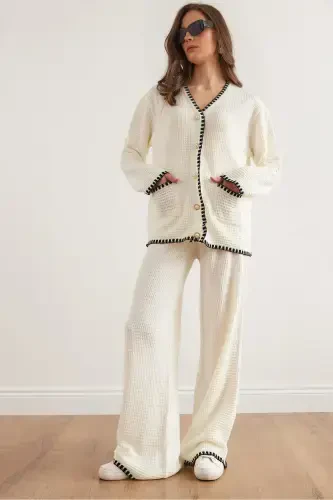 Женский Белый Детализированный Верхний Кардиган Нижние Брюки Трикотажный Костюм TKM-19000305-Белый - 1