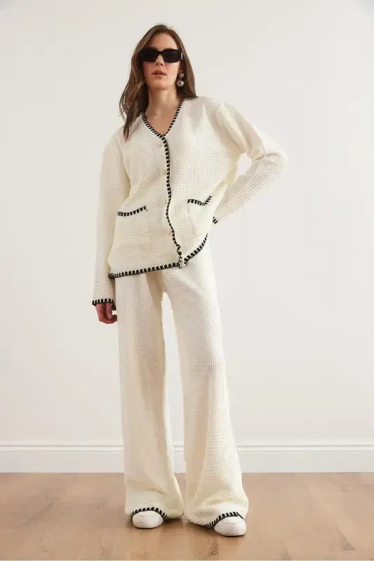 Женский Белый Детализированный Верхний Кардиган Нижние Брюки Трикотажный Костюм TKM-19000305-Белый - 2