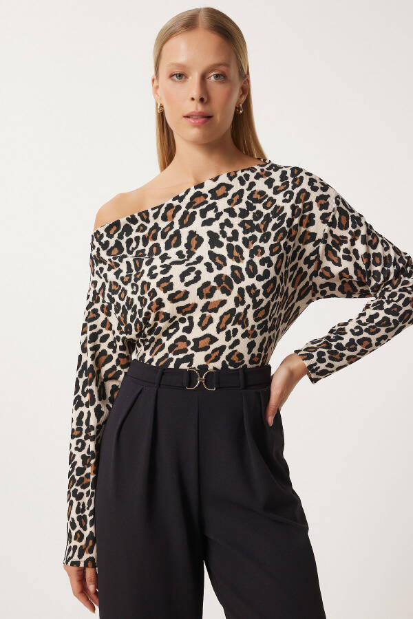 Женский бежево-коричневый леопардовый узор с одним плечом вязаный топ FF00166 - 3