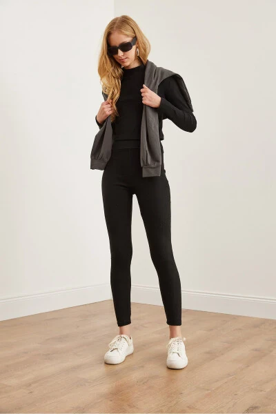 Женский черно-фиолетовый с чертополохом комплект TKM-19000304 - OLALOOK (1)