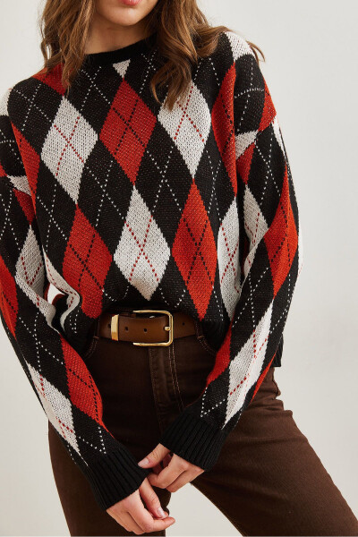 Женский черный свитер с узором из бахлавы, укороченный, трикотажный KZK-19000910 - 5