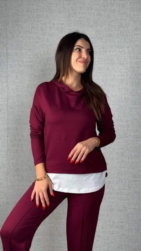 Женский Комплект: Блуза с Длинными Рукавами, Капюшоном и Шнурком из Вискозы и Двухниточной Ткани, и Брюки - 2