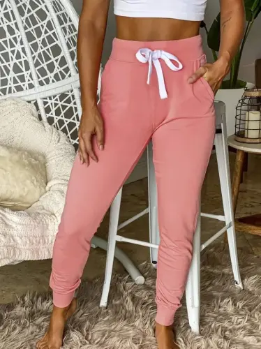 Женский комплект: кроп-топ с короткими рукавами, вискоза, вырез 