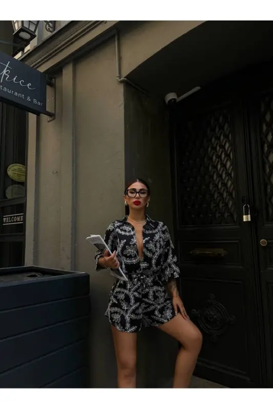 Женский Комплект: Рубашка Оверсайз и Шорты из Ткани Броде - Черный с Узором - 2