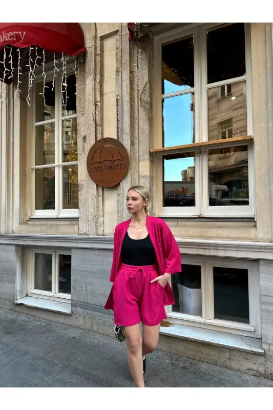 Женский комплект с шортами, кимоно с приспущенными плечами - розовый - 5