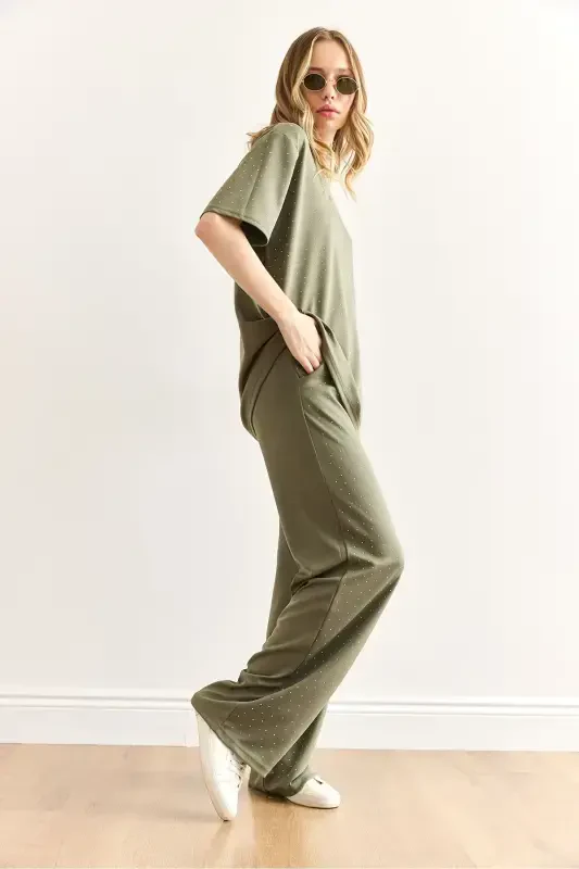 Женский костюм цвета хаки с каменной отделкой TKM-19000391- - 5