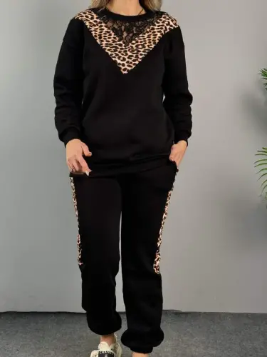 Женский костюм двойка из трехниточной ткани с леопардовым принтом и кружевной отделкой - 5