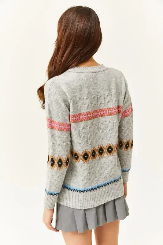 Женский серый свитер с ромбовидным узором и мягкой текстурой KZK-19000790-Gray - 5
