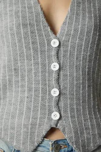 Женский серый жилет в полоску из трикотажа с начесом WF00058-Серый - 5