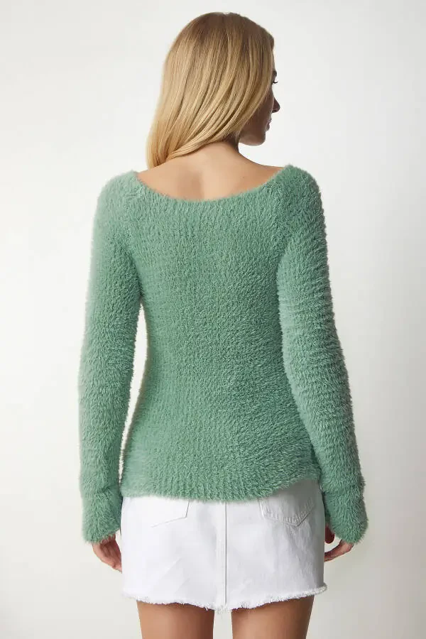 Женский свитер из трикотажа с лодочкой и фактурным плетением цвета бирюзы NF00070 - 6