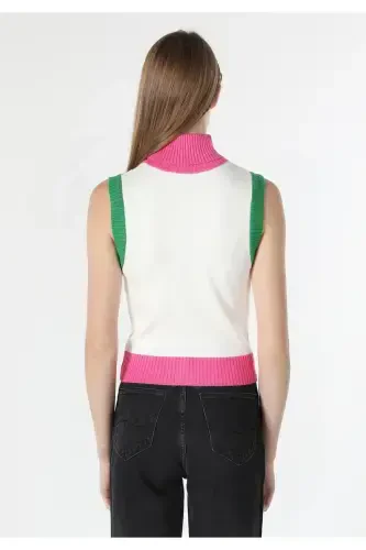 Женский свитер с лодочкой, многоцветный. Slim fit. Cl1062007 - COLIN’S (1)