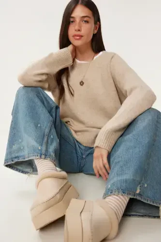 Женский Трикотажный Свитер Oversize Canlı Krem PN00054-Canlı Krem - 1