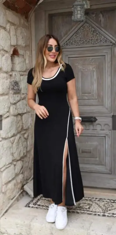 Женское белое вискозное платье в пол с круглым вырезом в рубчик и деталями с разрезами - 2