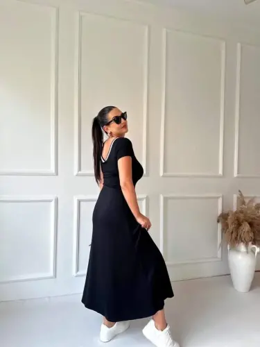 Женское белое вискозное платье в пол с круглым вырезом в рубчик и деталями с разрезами - 11