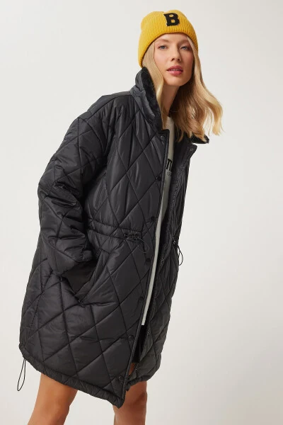 Женское черное стеганое пальто с меховым воротником PYS0030 - 4