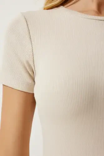 Женское кремовое велосипедное платье в рубчик с круглым вырезом UB00241-Крем - 3