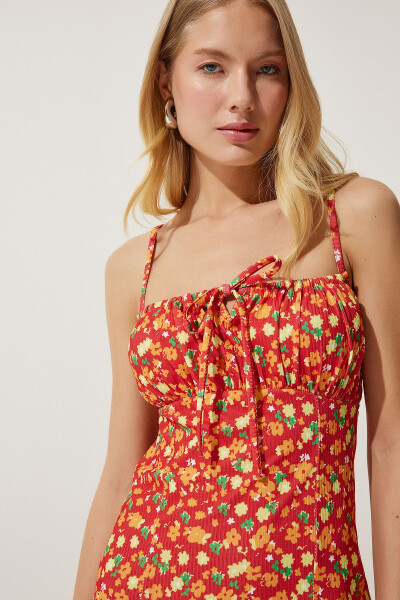 Женское летнее трикотажное платье с разрезом и тёмно-оранжевыми цветами CI00029 - 5