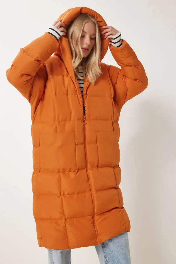 Женское оранжевое худи оверсайз длинное дутое пальто NT00428 - 5